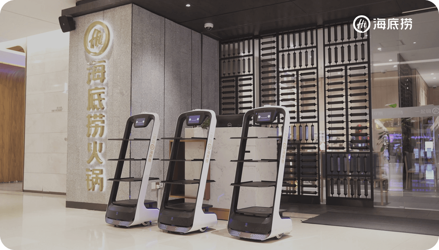 Lançamento do robô para entrega de comida, BellaBot, e do robô para transporte, HolaBot
5.000 robôs vendidos em cooperação com 2.000 parceiros
Lançamento do novo produto, HoloBot, robô para entrega em edifício, na CES nos EUA